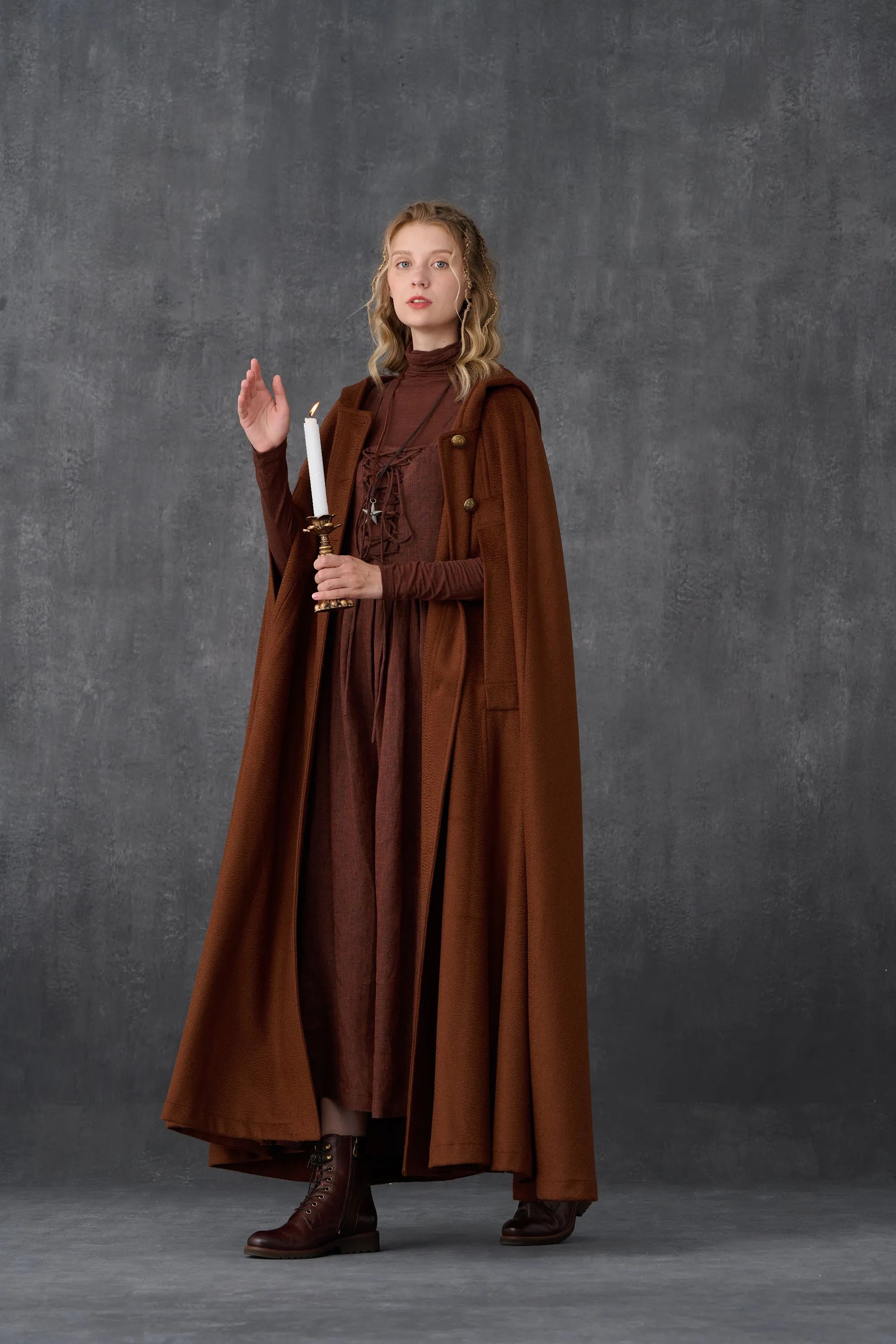 Parini 33 | Maxi Hooded wool cloak coat