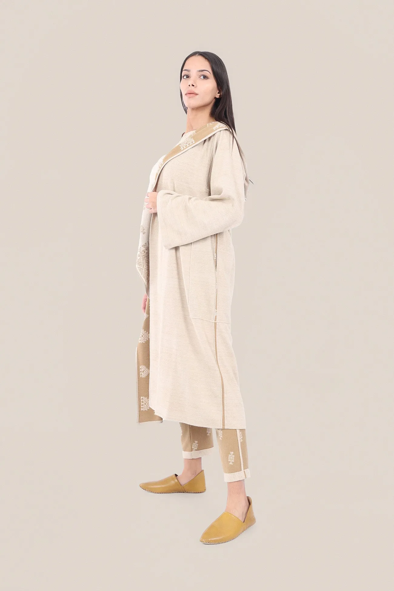 Reversible jacquard coat with hoodie