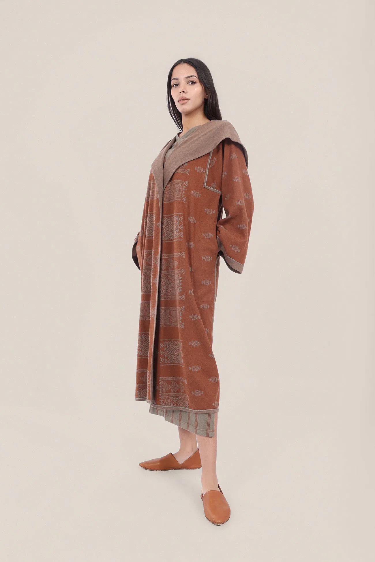 Reversible jacquard coat with hoodie