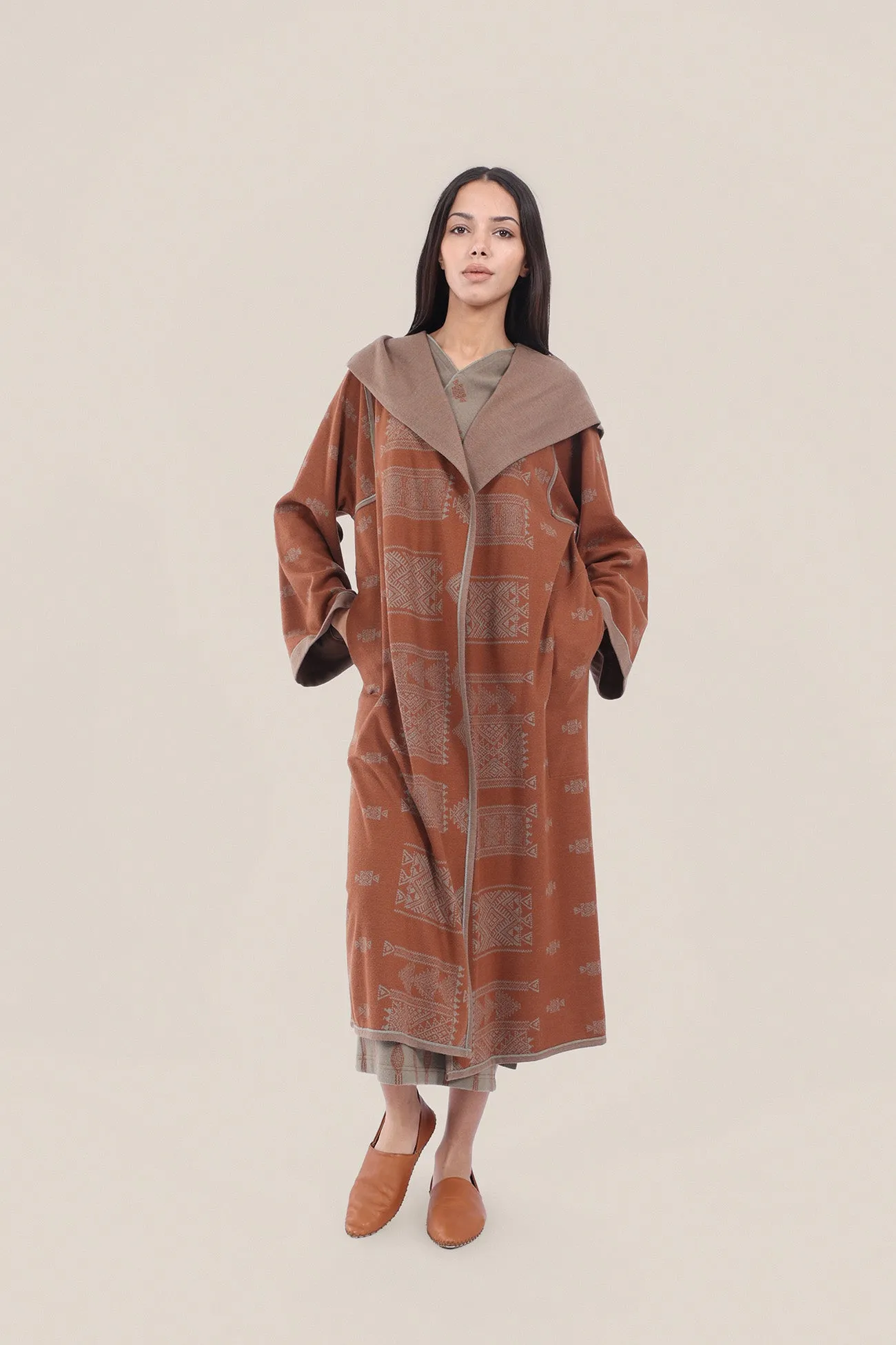 Reversible jacquard coat with hoodie