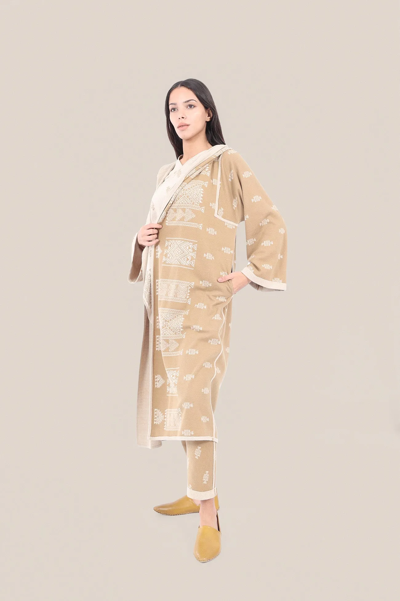 Reversible jacquard coat with hoodie